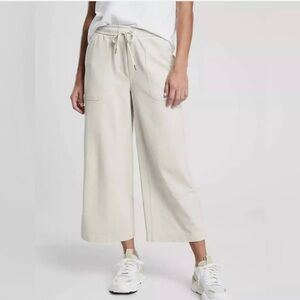 Size 26 (3X) - ATHLETA - Farallon Heathered Wide Crop Pant Cream NEW